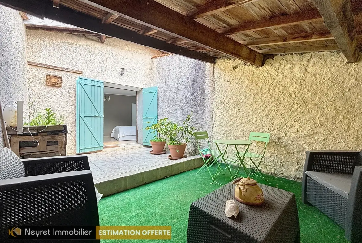Maison de village avec jardin et terrasse à Givors Bans 