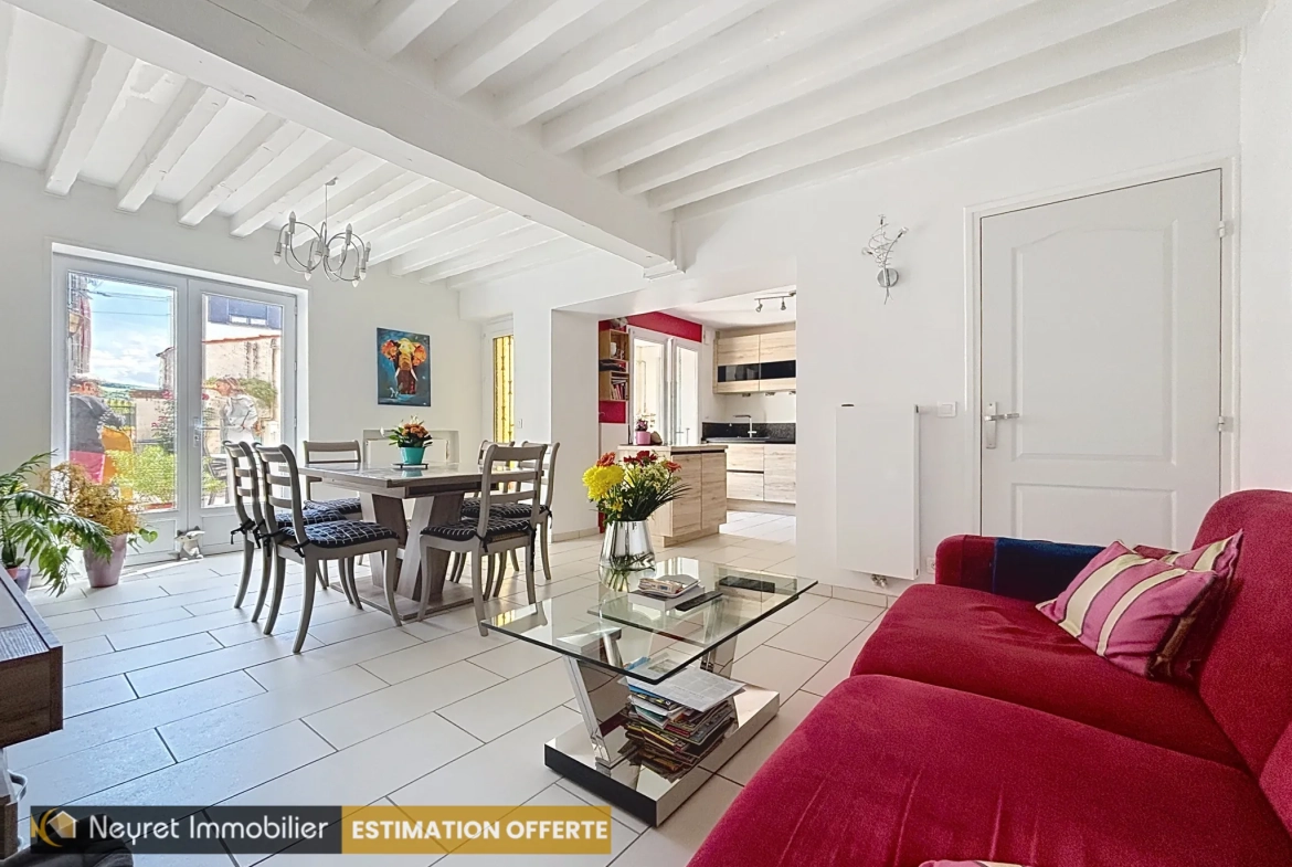 Maison de village avec jardin et terrasse à Givors Bans 