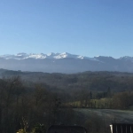 Terrain constructible de 2 969 m² avec vue panoramique sur les Pyrénées à Lasseube