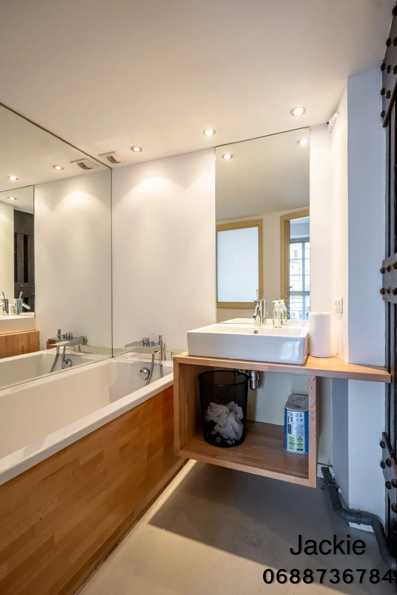 Loft de 160 m² en centre-ville à Mulhouse avec terrasse et vues panoramiques 