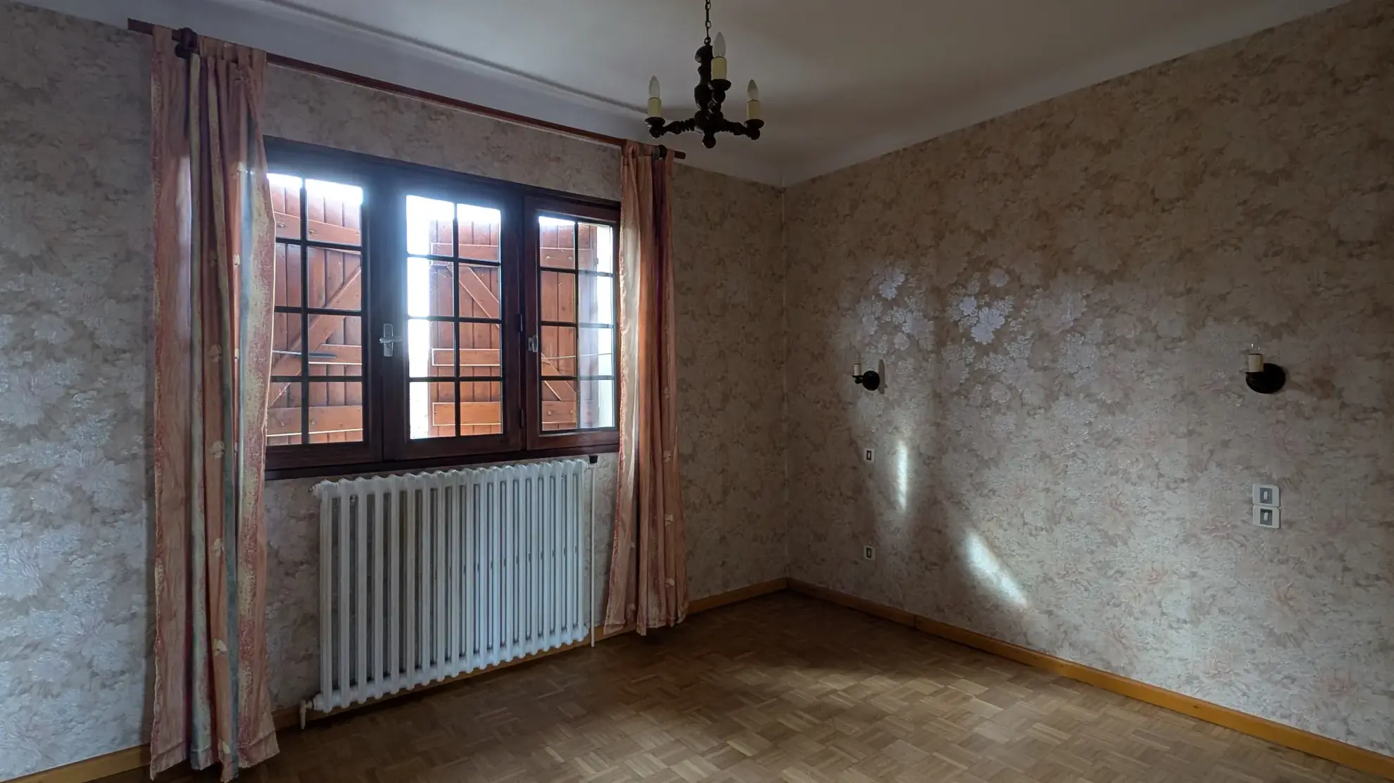 Maison T4 avec grand sous-sol et jardin clos à Villematier 