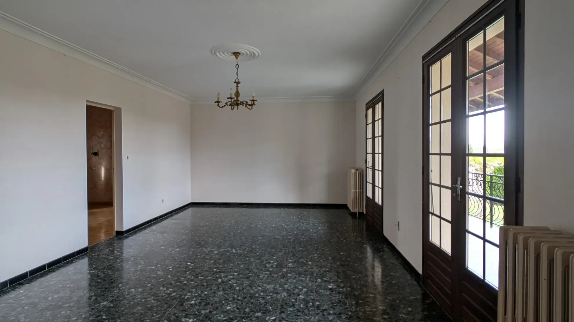 Maison T4 avec grand sous-sol et jardin clos à Villematier 