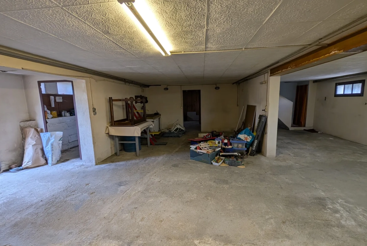 Maison T4 avec grand sous-sol et jardin clos à Villematier 