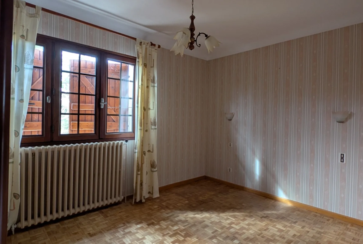 Maison T4 avec grand sous-sol et jardin clos à Villematier 
