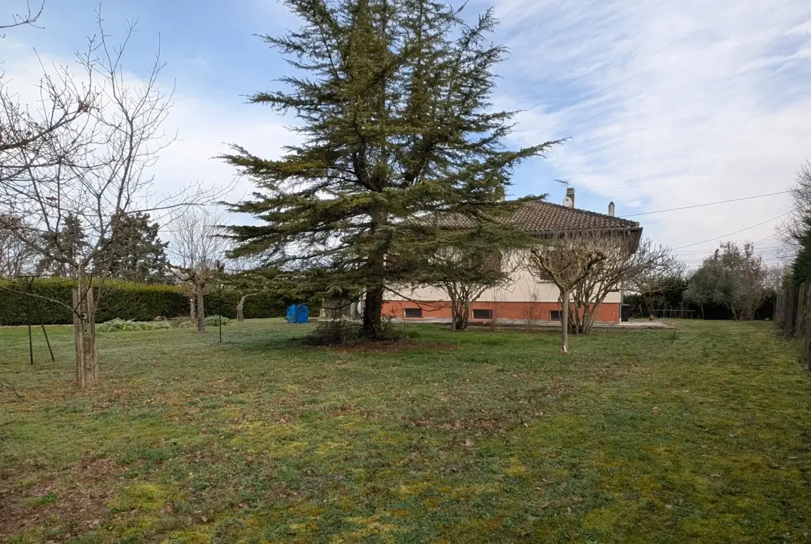 Maison T4 avec grand sous-sol et jardin clos à Villematier 