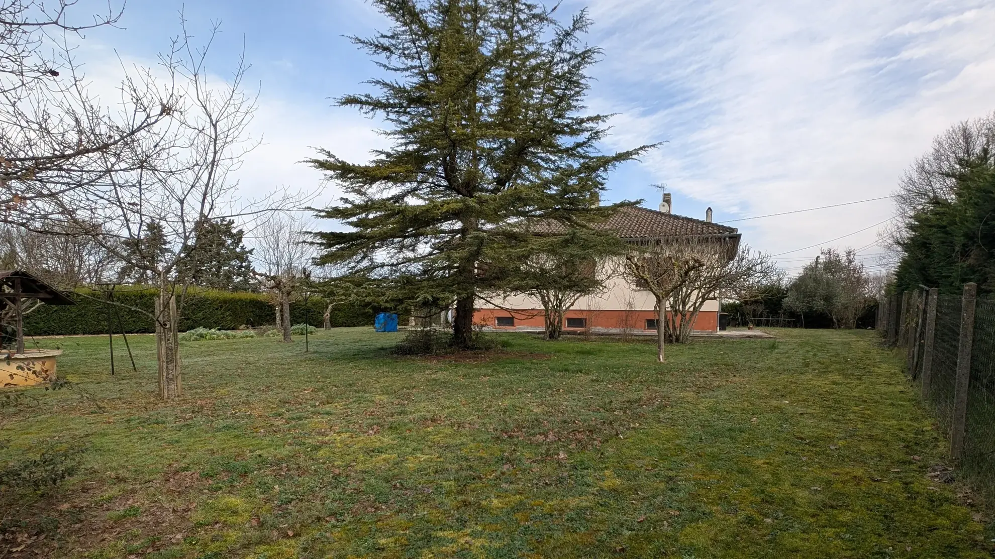 Maison T4 avec grand sous-sol et jardin clos à Villematier 