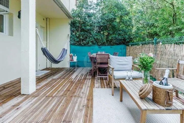 Magnifique appartement 54m² avec terrasse et jacuzzi à Saint-Raphaël 