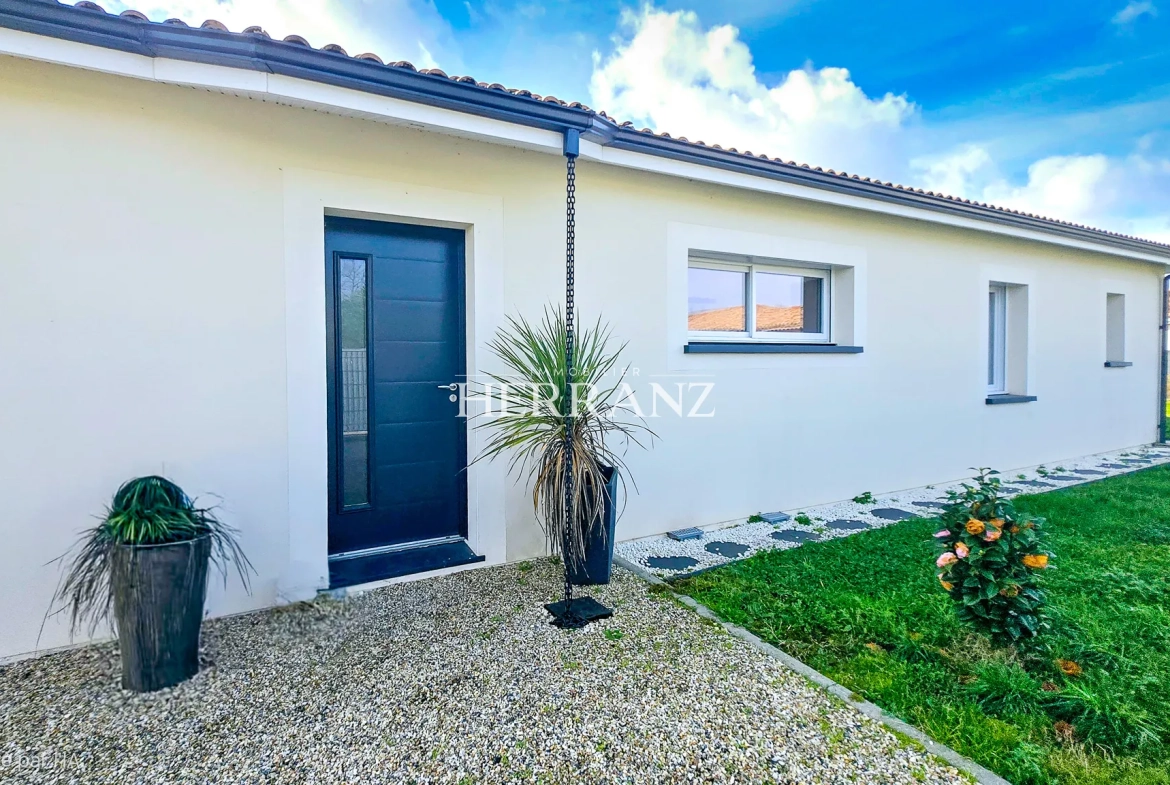 Belle maison contemporaine de 125 m² à Sainte-Magne-de-Castillon avec terrain clos 