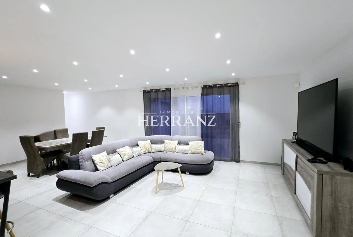 Belle maison contemporaine de 125 m² à Sainte-Magne-de-Castillon avec terrain clos 