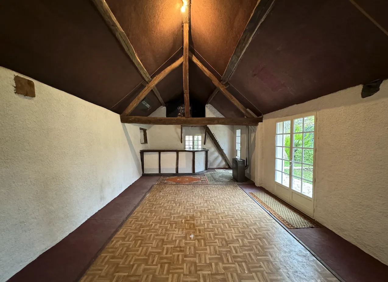 Belle maison rénovée avec annexes à Mignière, proximité Chartres 
