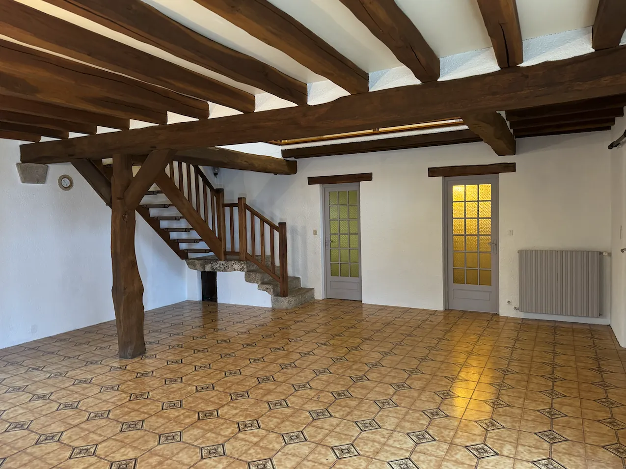 Belle maison rénovée avec annexes à Mignière, proximité Chartres 