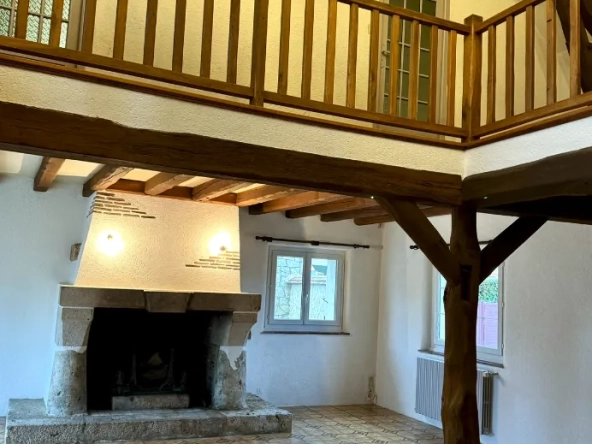 Belle maison rénovée avec annexes à Mignière, proximité Chartres