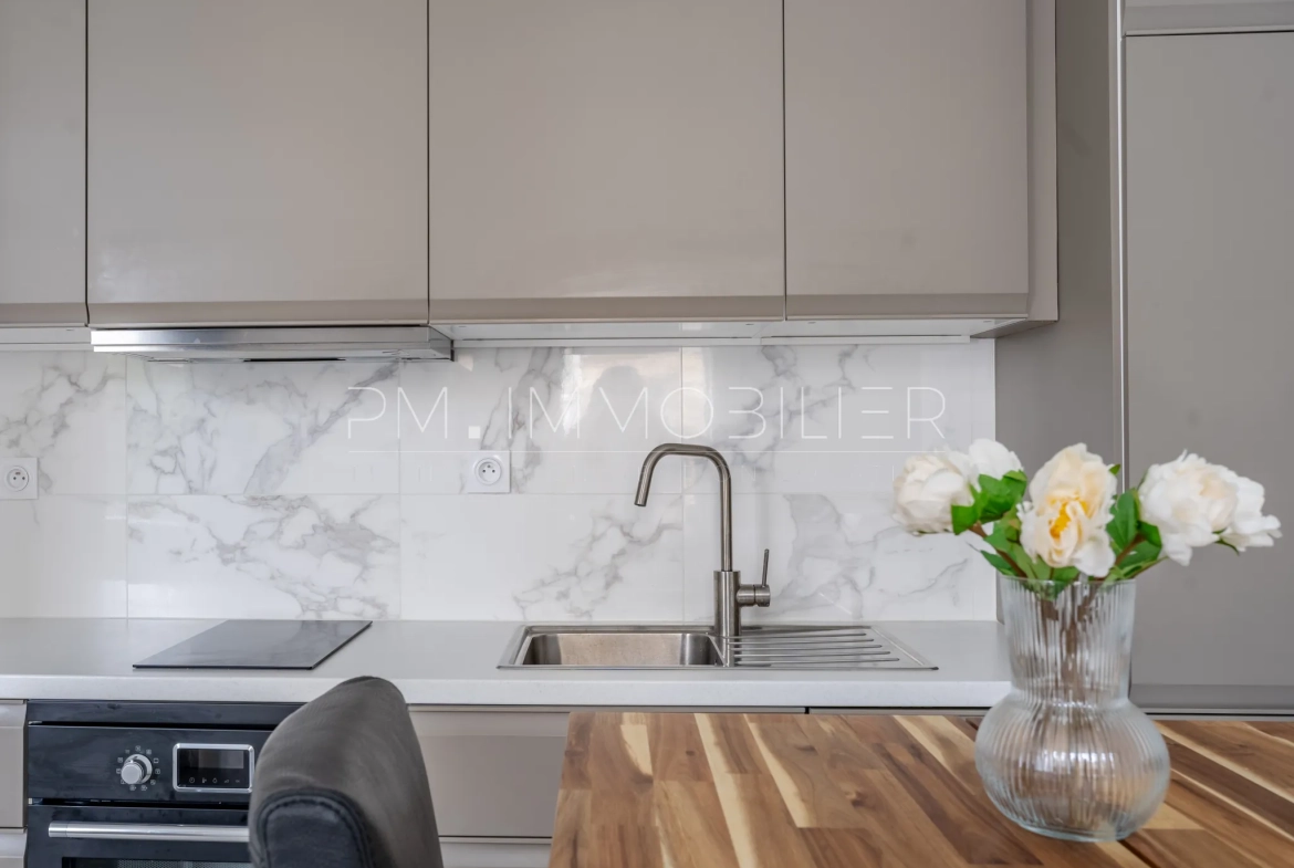 Appartement rénové de 35 m² dans le quartier du Palais de Justice à Marseille 