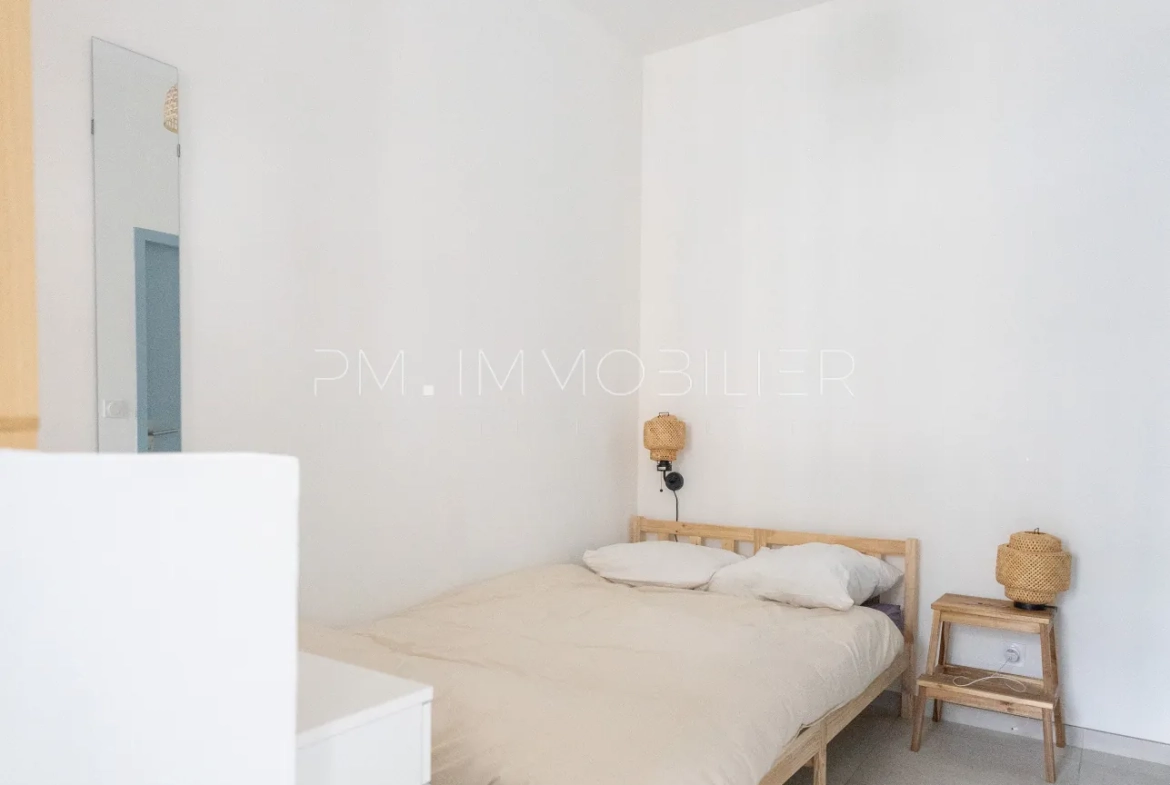 Appartement rénové de 35 m² dans le quartier du Palais de Justice à Marseille 