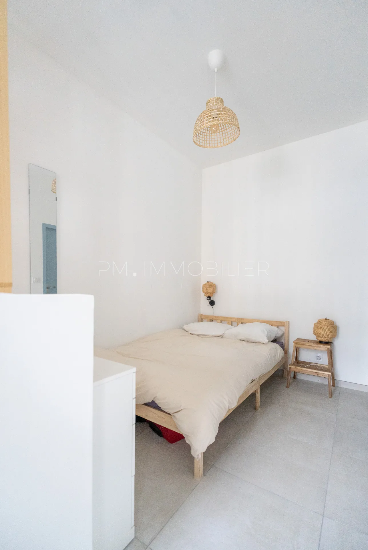 Appartement rénové de 35 m² dans le quartier du Palais de Justice à Marseille 