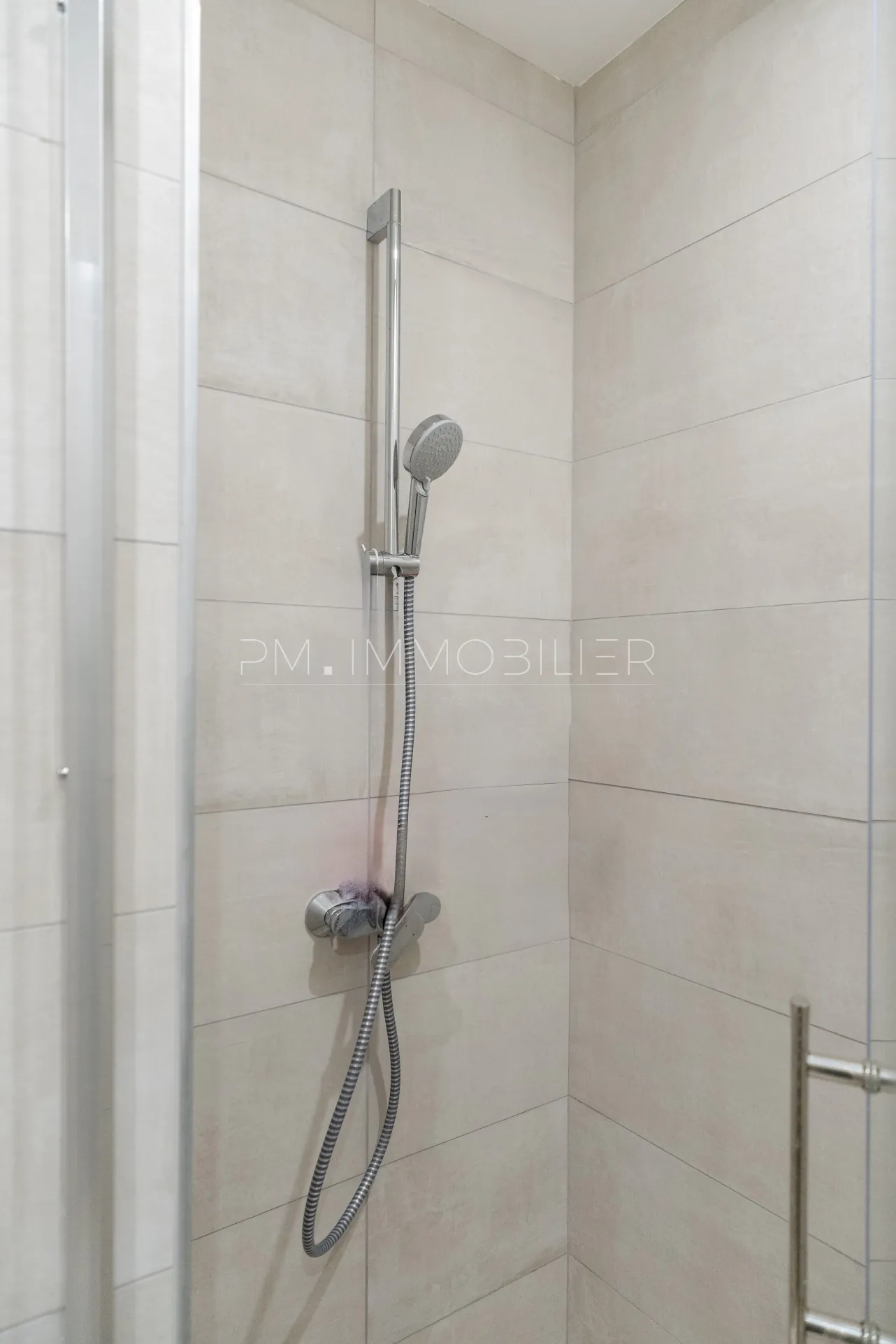 Appartement rénové de 35 m² dans le quartier du Palais de Justice à Marseille 