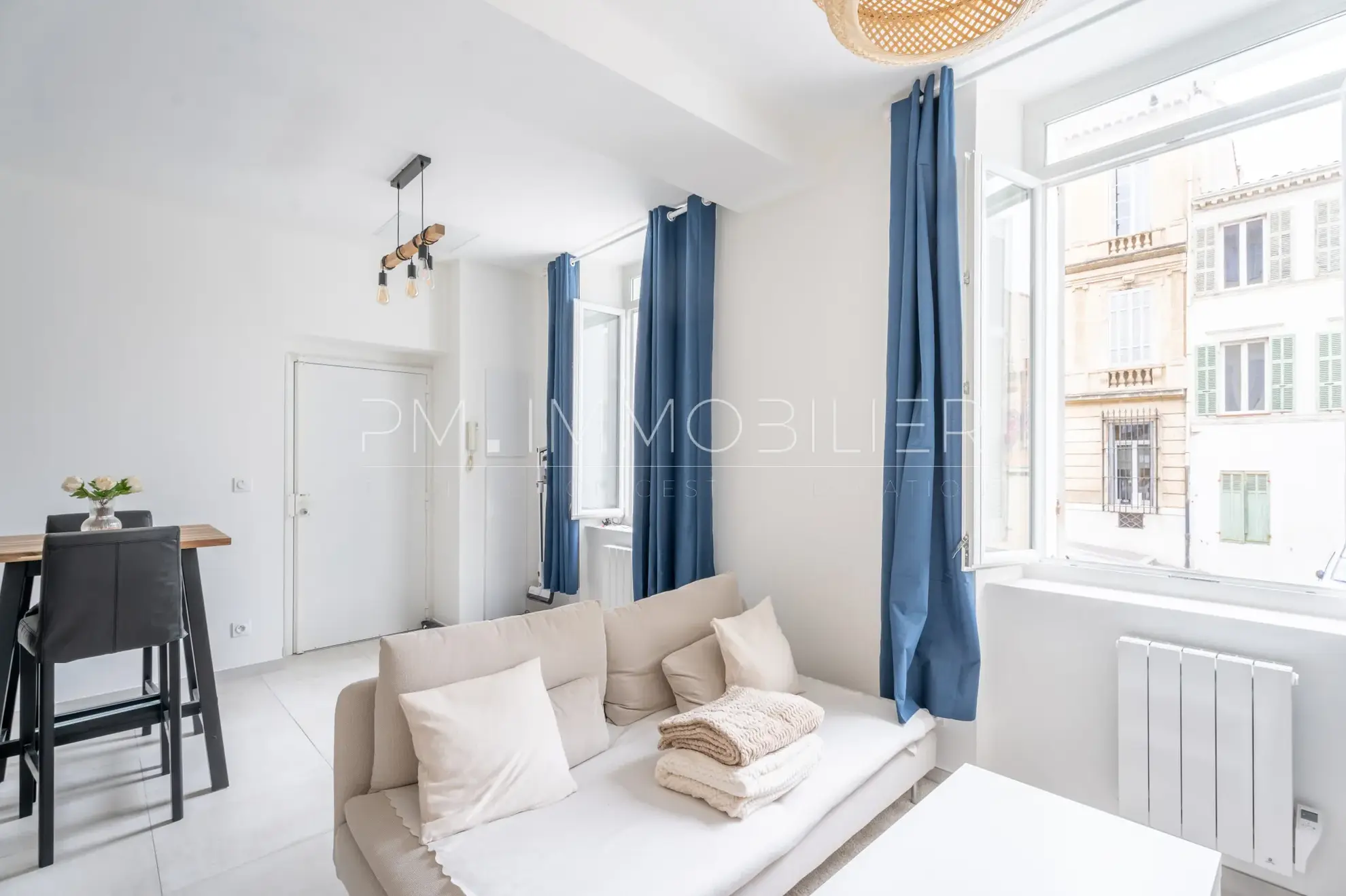 Appartement rénové de 35 m² dans le quartier du Palais de Justice à Marseille 