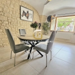 Maison de village à Lunel-Viel avec 4 chambres, espace agréable et prestations modernes