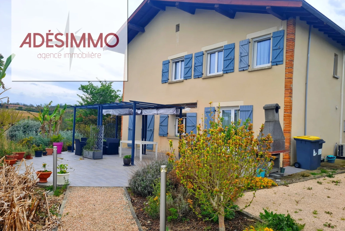 Maison de campagne avec piscine et vue sur les coteaux à Lézat-sur-Lèze 
