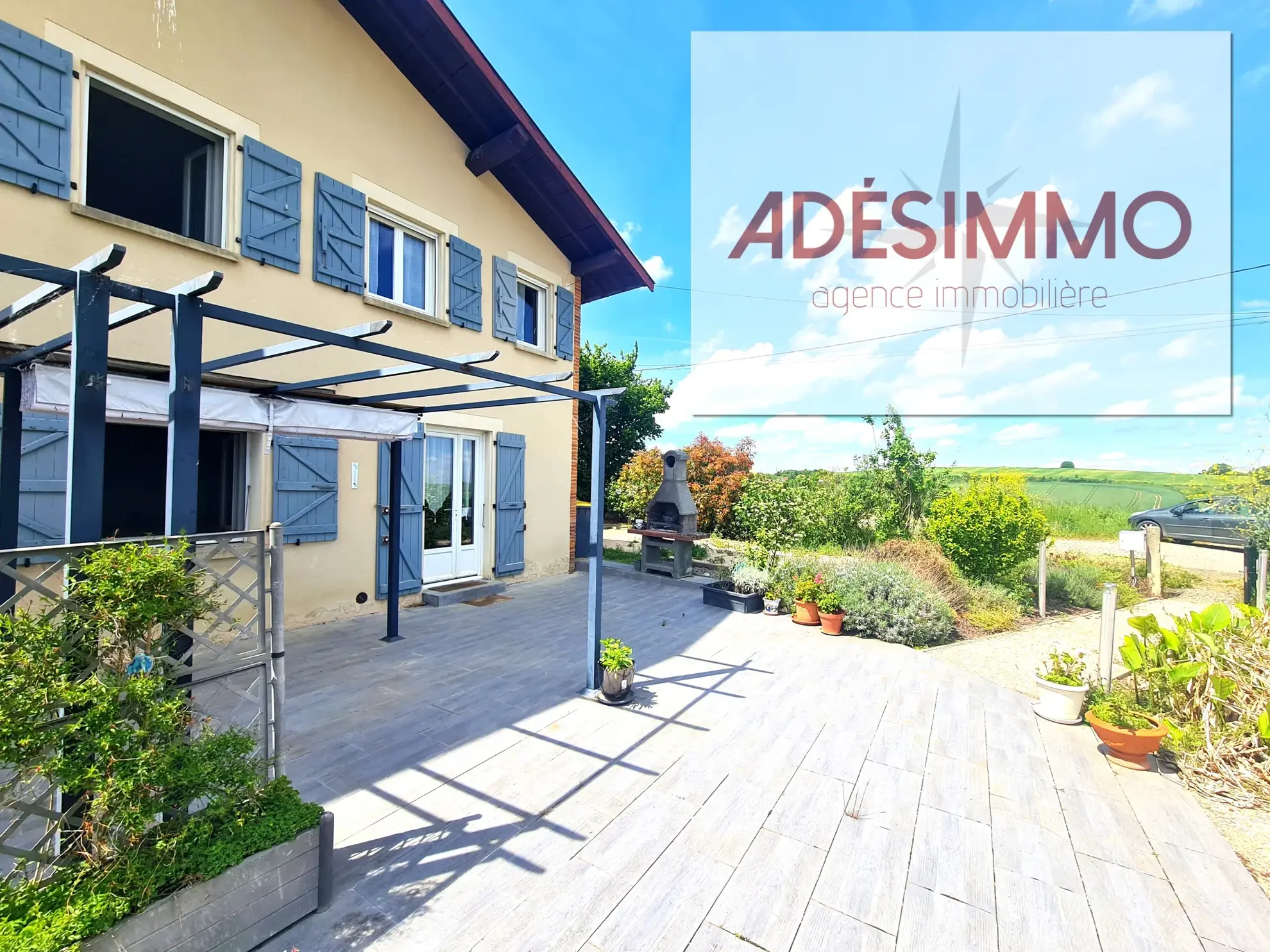 Maison de campagne avec piscine et vue sur les coteaux à Lézat-sur-Lèze 