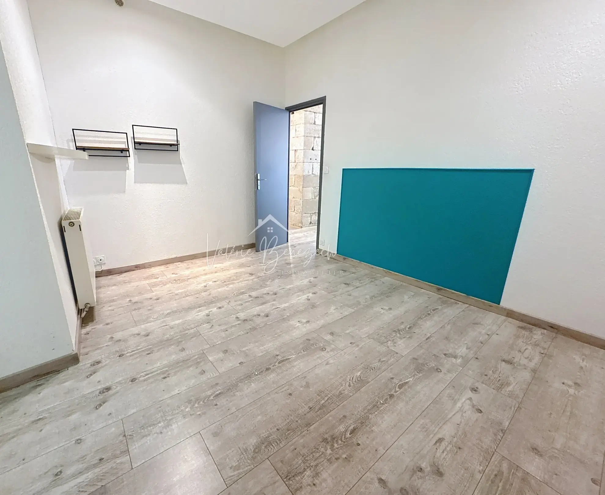 Appartement lumineux de 140 m2 avec patio au cœur de Saint-Affrique 
