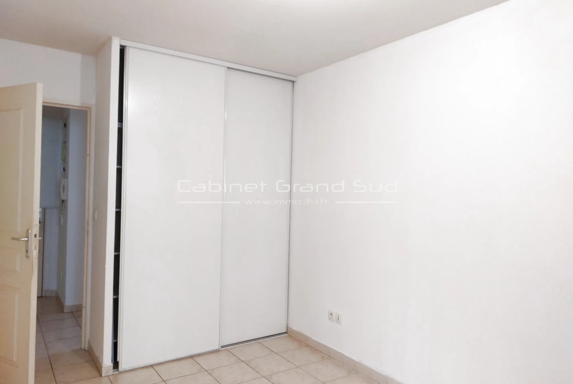 Appartement de 3 pièces avec loggia et garage à Lunel - 63 m² 