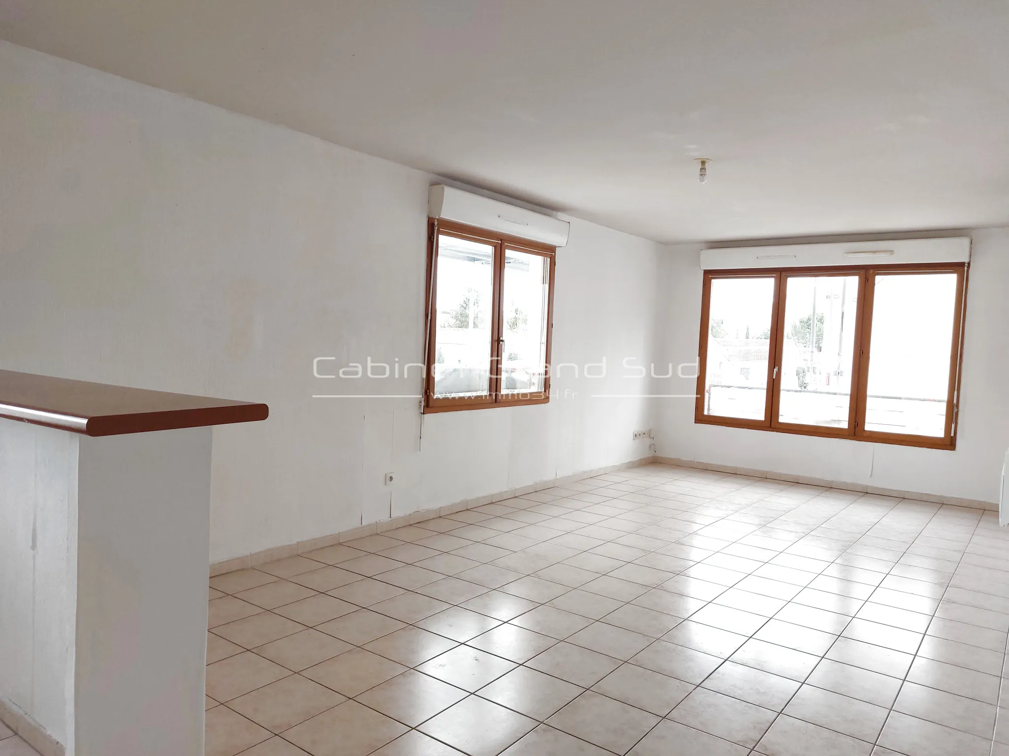 Appartement de 3 pièces avec loggia et garage à Lunel - 63 m² 