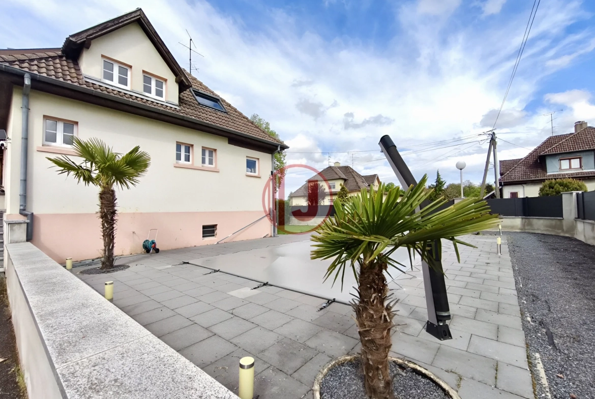 Magnifique maison avec piscine et jacuzzi à Wittenheim – Opportunité rare 