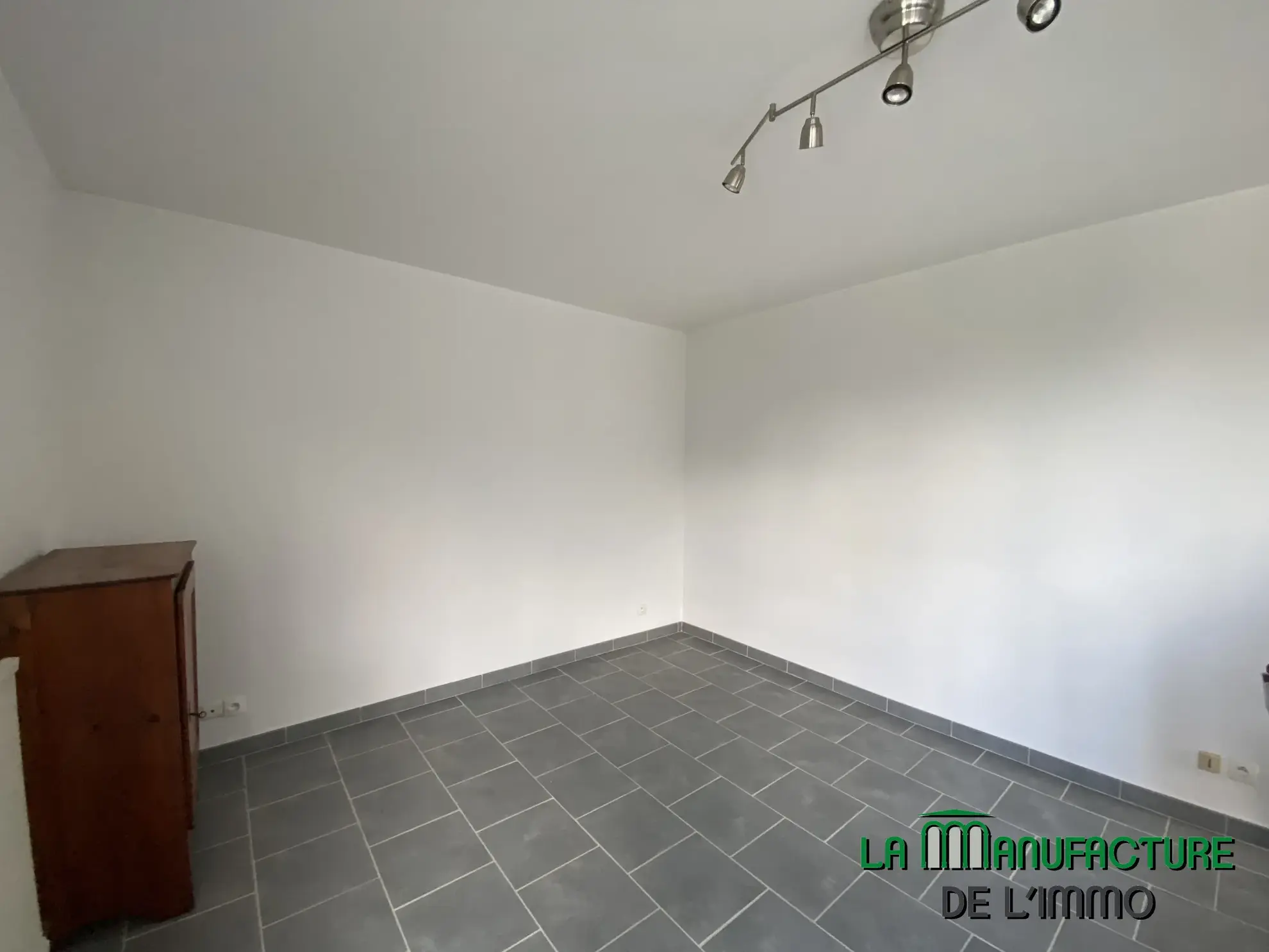 Appartement T2 avec stationnement à Saint-Étienne Métare – Investissement ou primo-accédants 
