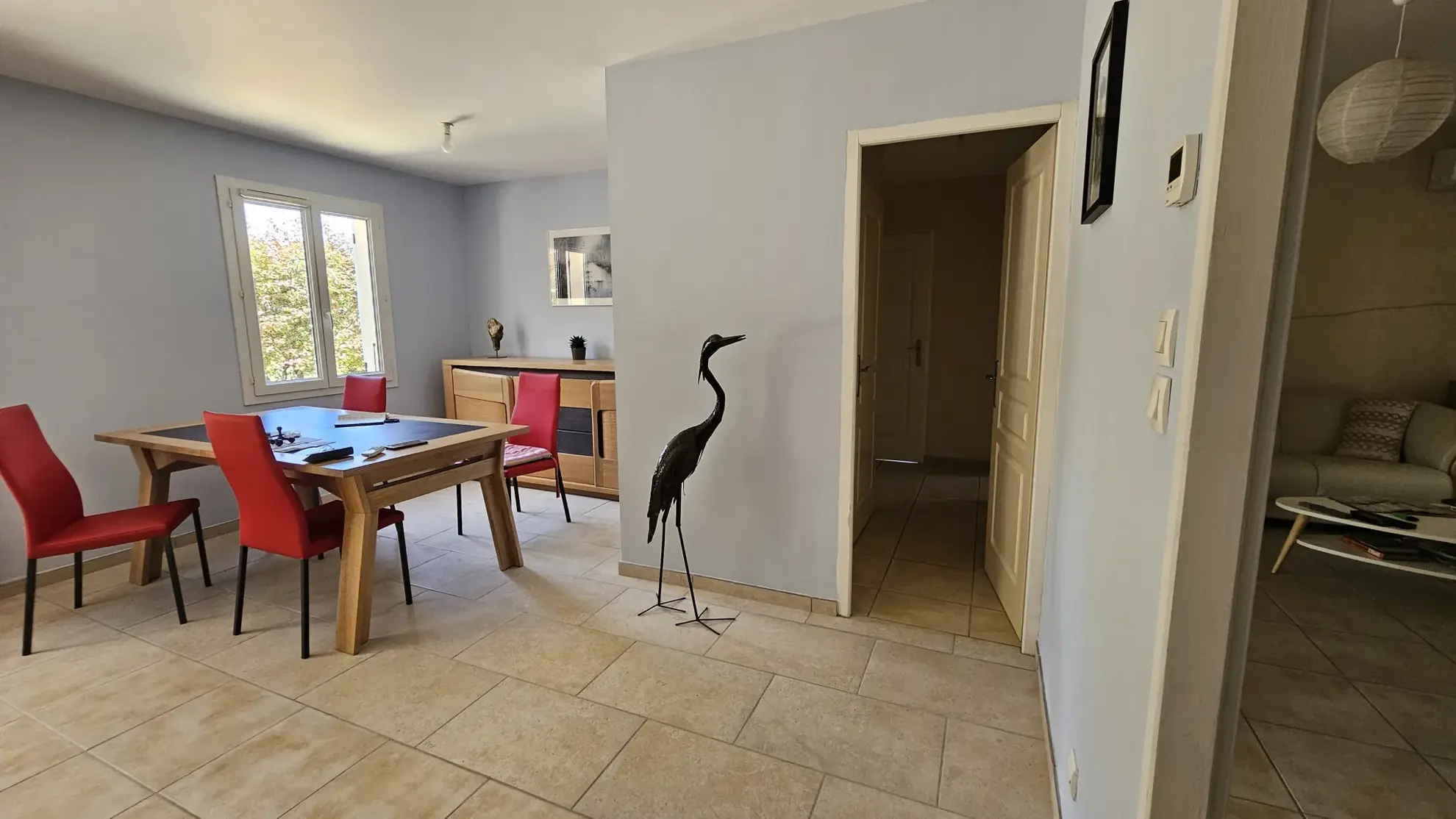 Maison de plain-pied avec 3 chambres et terrain de 1500m² à Seyches 