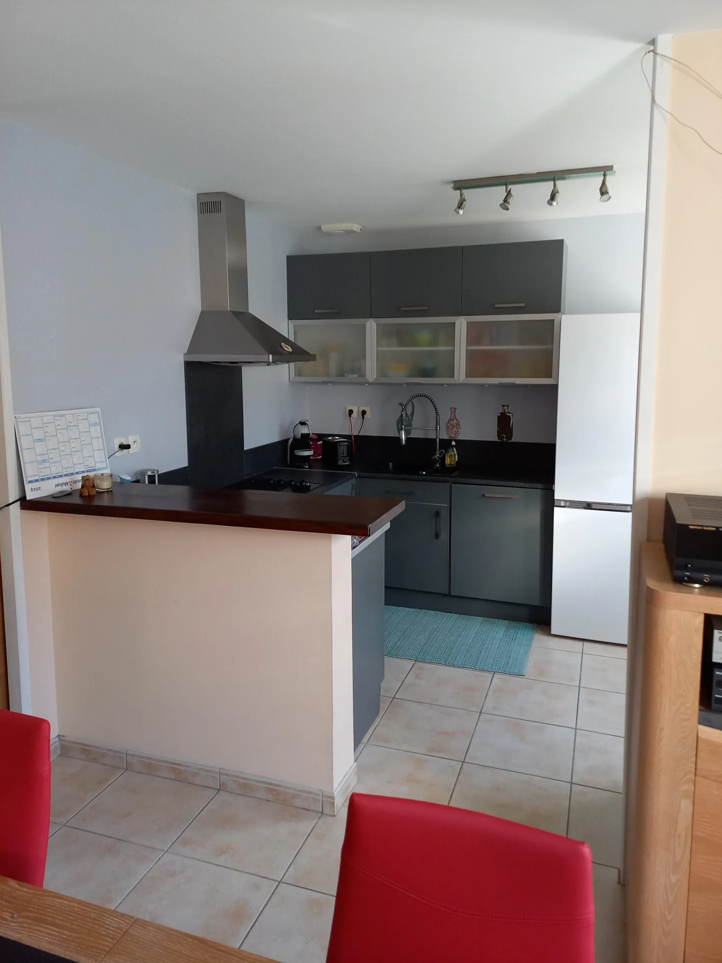 Maison de plain-pied avec 3 chambres et terrain de 1500m² à Seyches 