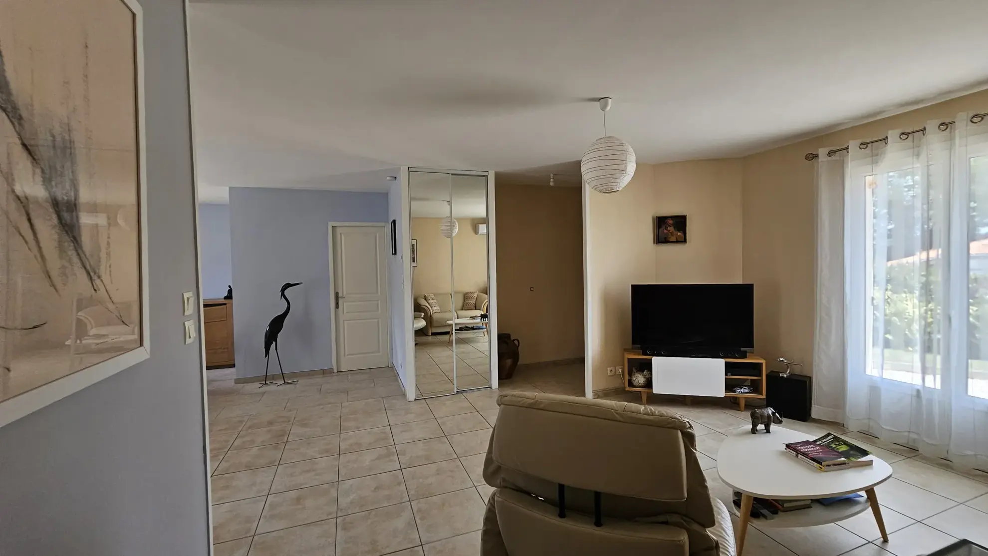 Maison de plain-pied avec 3 chambres et terrain de 1500m² à Seyches 