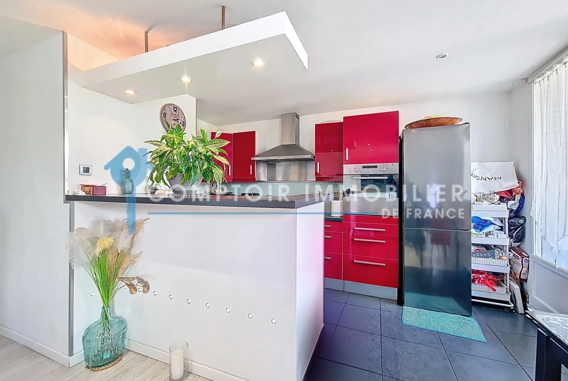 Appartement T3 à vendre à Grenoble avec vue panoramique et balcon 