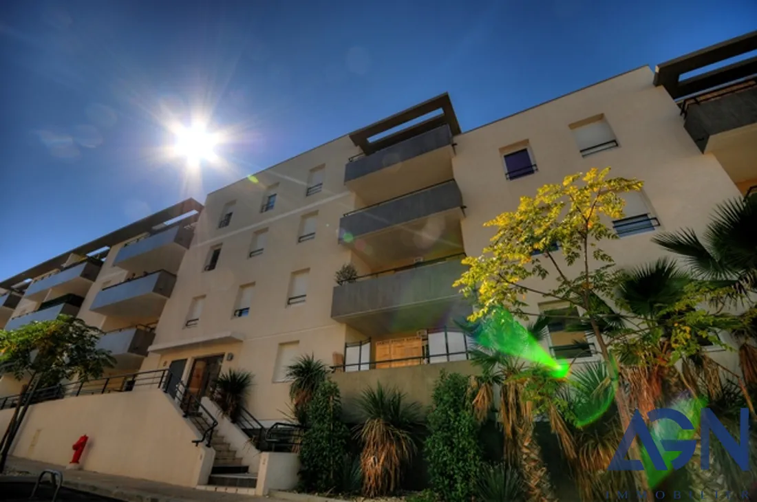 Appartement T2 de 43,15 m² avec terrasse et garage à Montpellier 