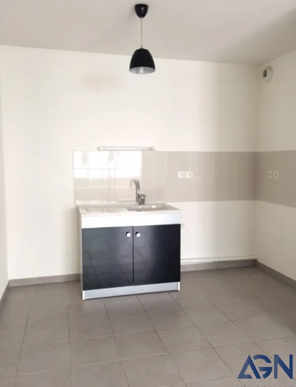Appartement T2 de 43,15 m² avec terrasse et garage à Montpellier 