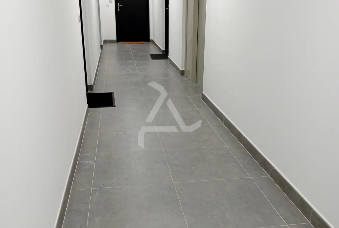 Studio neuf sécurisé à Porto-Vecchio - idéal primo-accédant ou pied-à-terre 