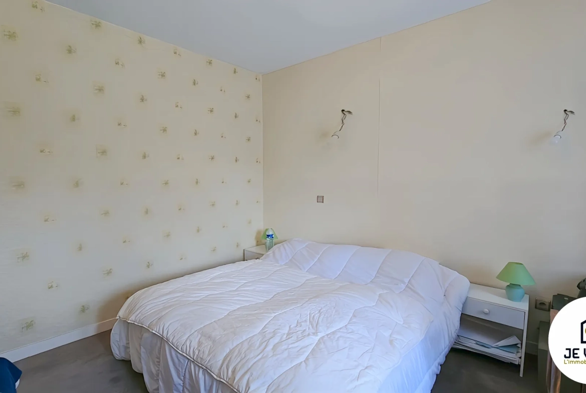 Maison des années 30 avec jardin à La Bassée - Charme et potentiel à saisir 