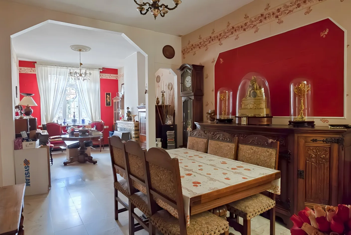 Maison des années 30 avec jardin à La Bassée - Charme et potentiel à saisir 