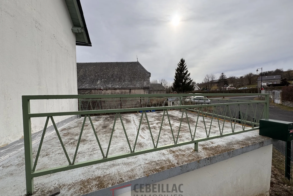 Maison de village avec terrasse à Paulhac - 7 pièces, 90 m² 