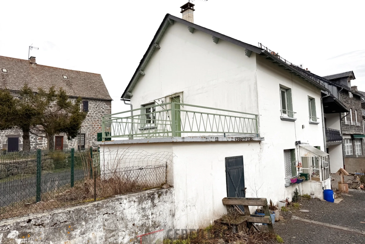 Maison de village avec terrasse à Paulhac - 7 pièces, 90 m² 