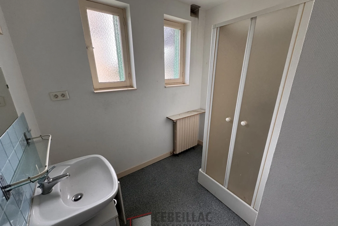 Maison de village avec terrasse à Paulhac - 7 pièces, 90 m² 