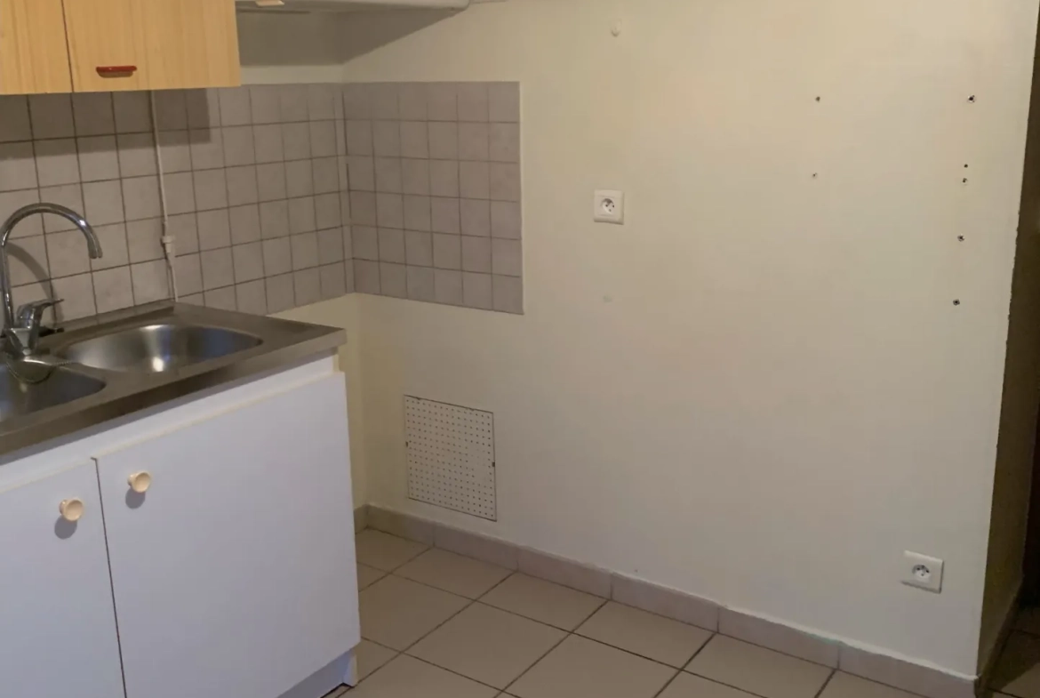 Maison de plain-pied à Marmande avec 2 chambres et terrasse 