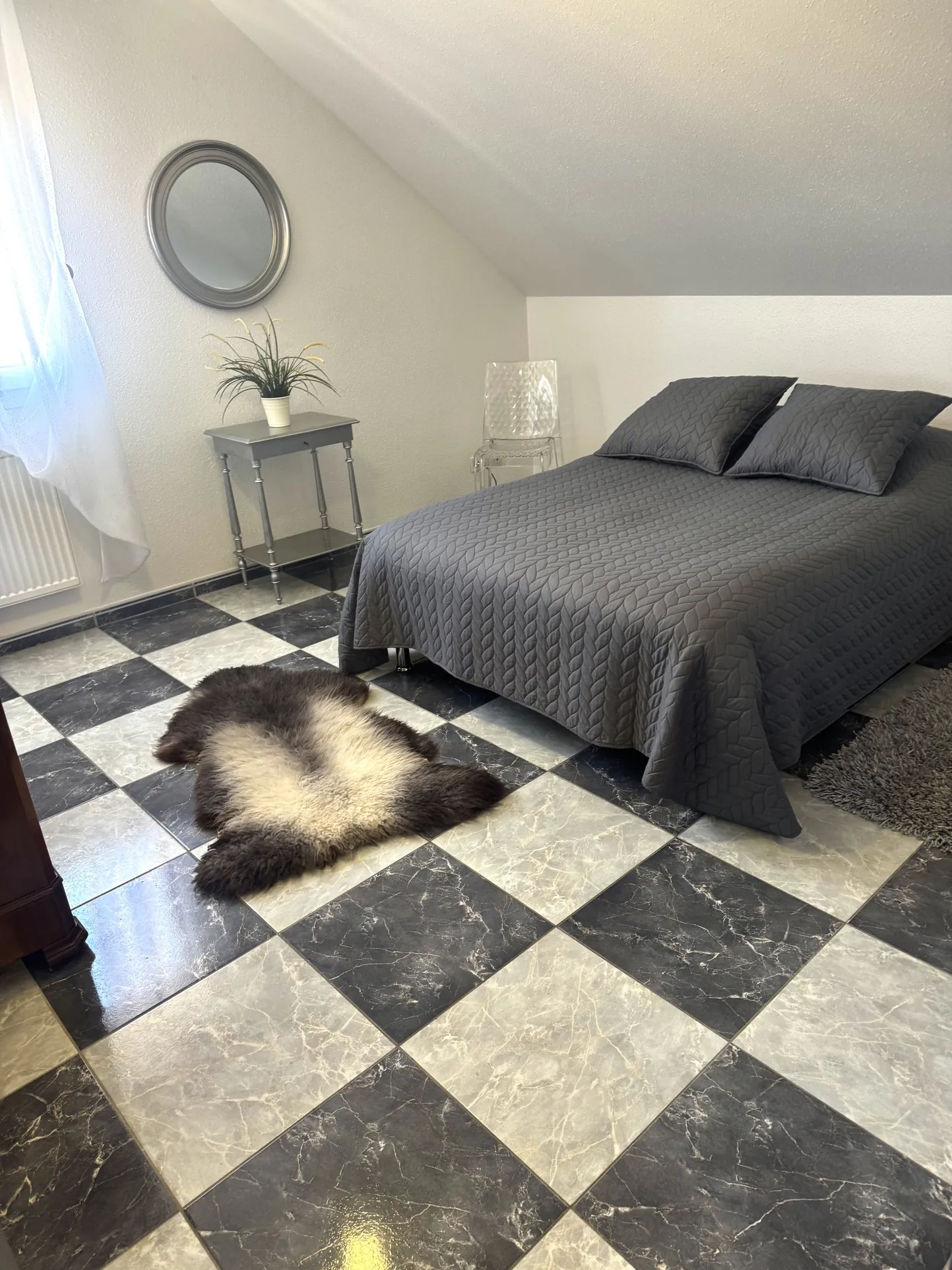 À vendre duplex à Bavilliers de 4 chambres avec terrasse et garage - secteur calme 