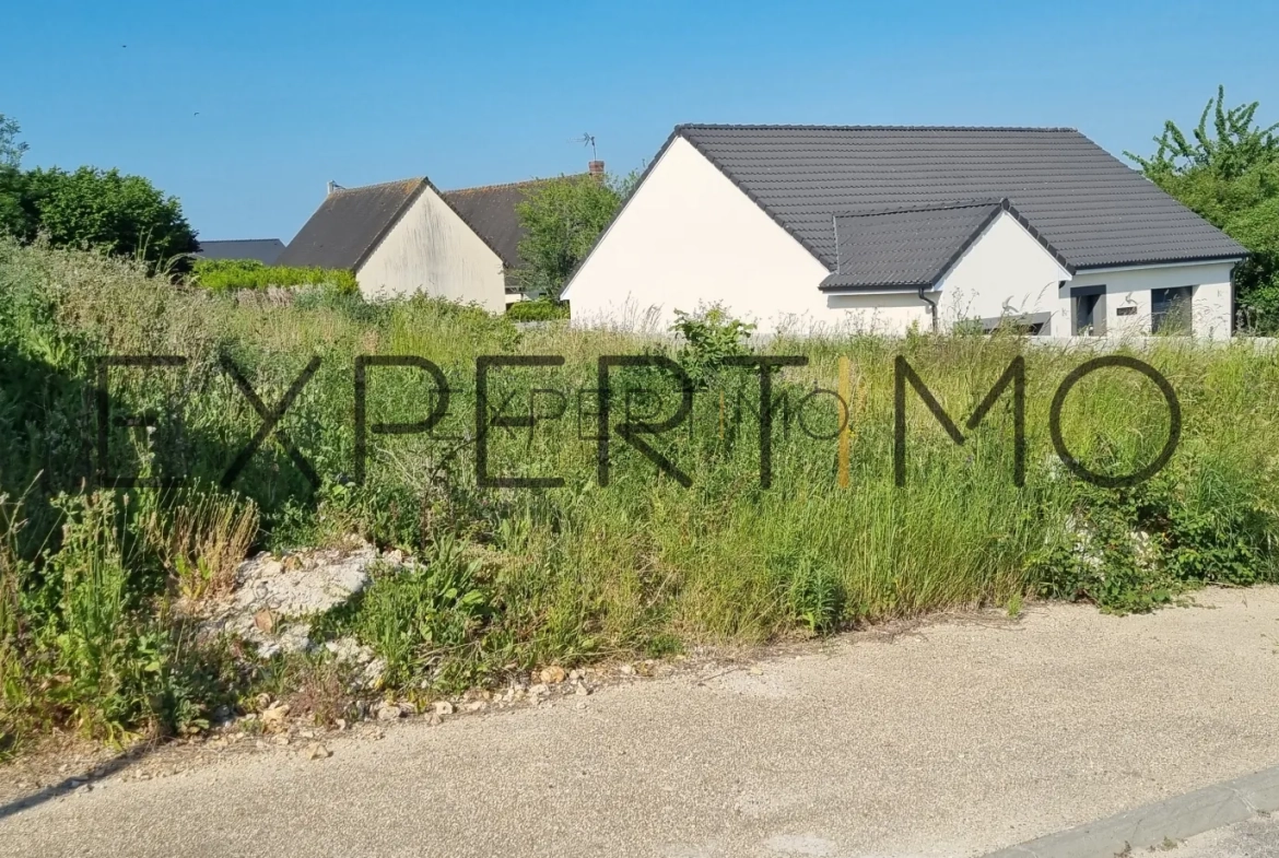 Terrain constructible de 549 m² à Val-de-Reuil à vendre à 77 900 € 