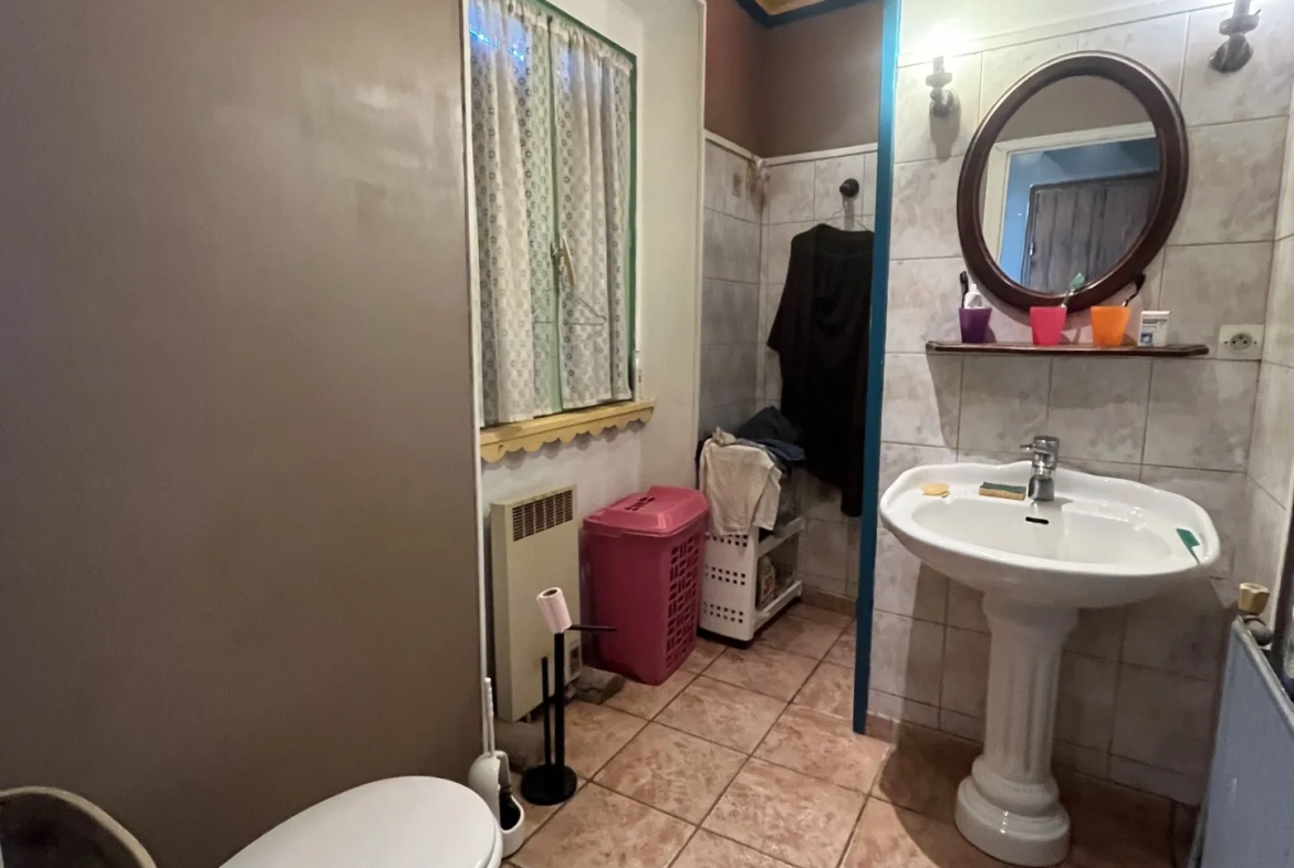 Maison de 73 m² à rénover à La Ferté-Gaucher - Charmante propriété avec potentiel 