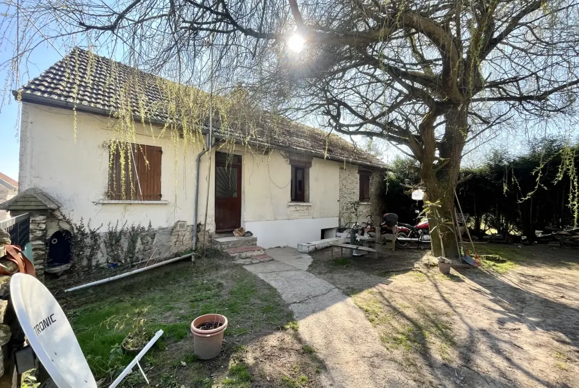 Maison de 73 m² à rénover à La Ferté-Gaucher - Charmante propriété avec potentiel 
