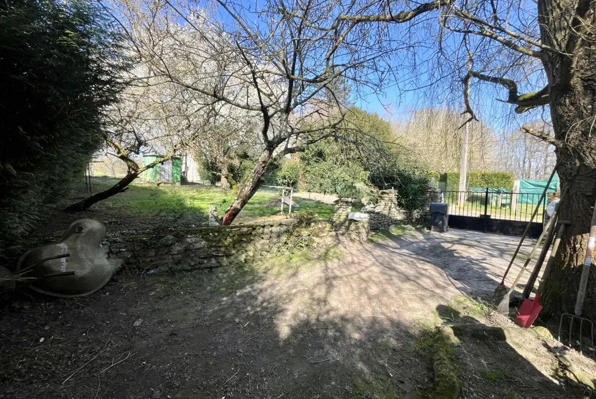 Maison de 73 m² à rénover à La Ferté-Gaucher - Charmante propriété avec potentiel 