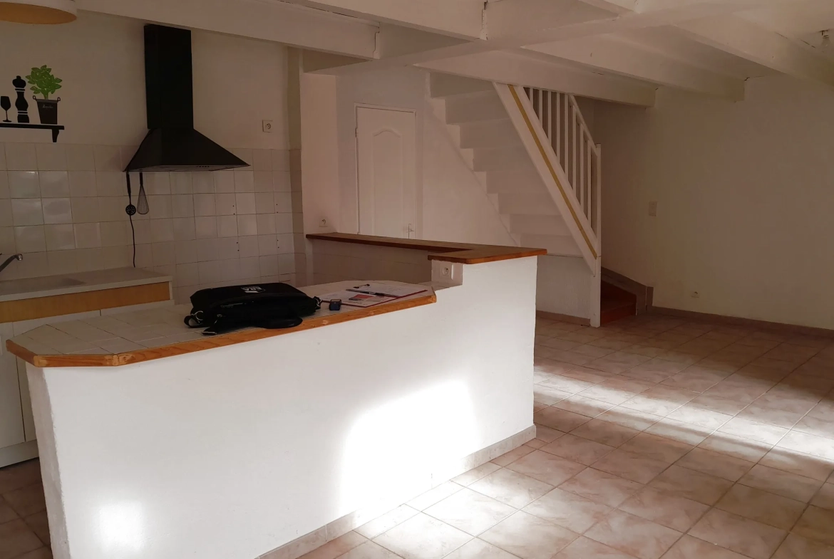 Maison 3 pièces avec terrasse ensoleillée à Caumont sur Durance 