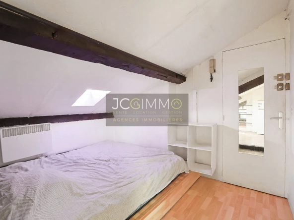 Studio de 33m² à Hyères, emplacement privilégié, excellent investissement locatif 