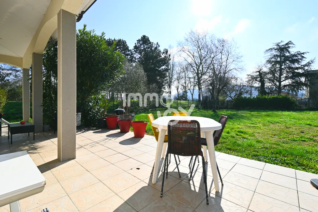 Maison T6 moderne de 130m² avec jardin à Martres-Tolosane 